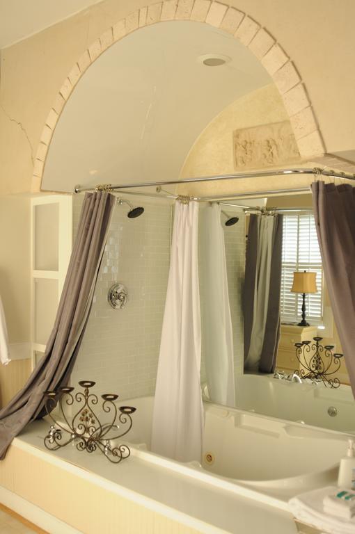 Acorn Hill Lodge And Spa Lynchburg Phòng bức ảnh