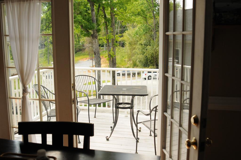 Acorn Hill Lodge And Spa Lynchburg Ngoại thất bức ảnh